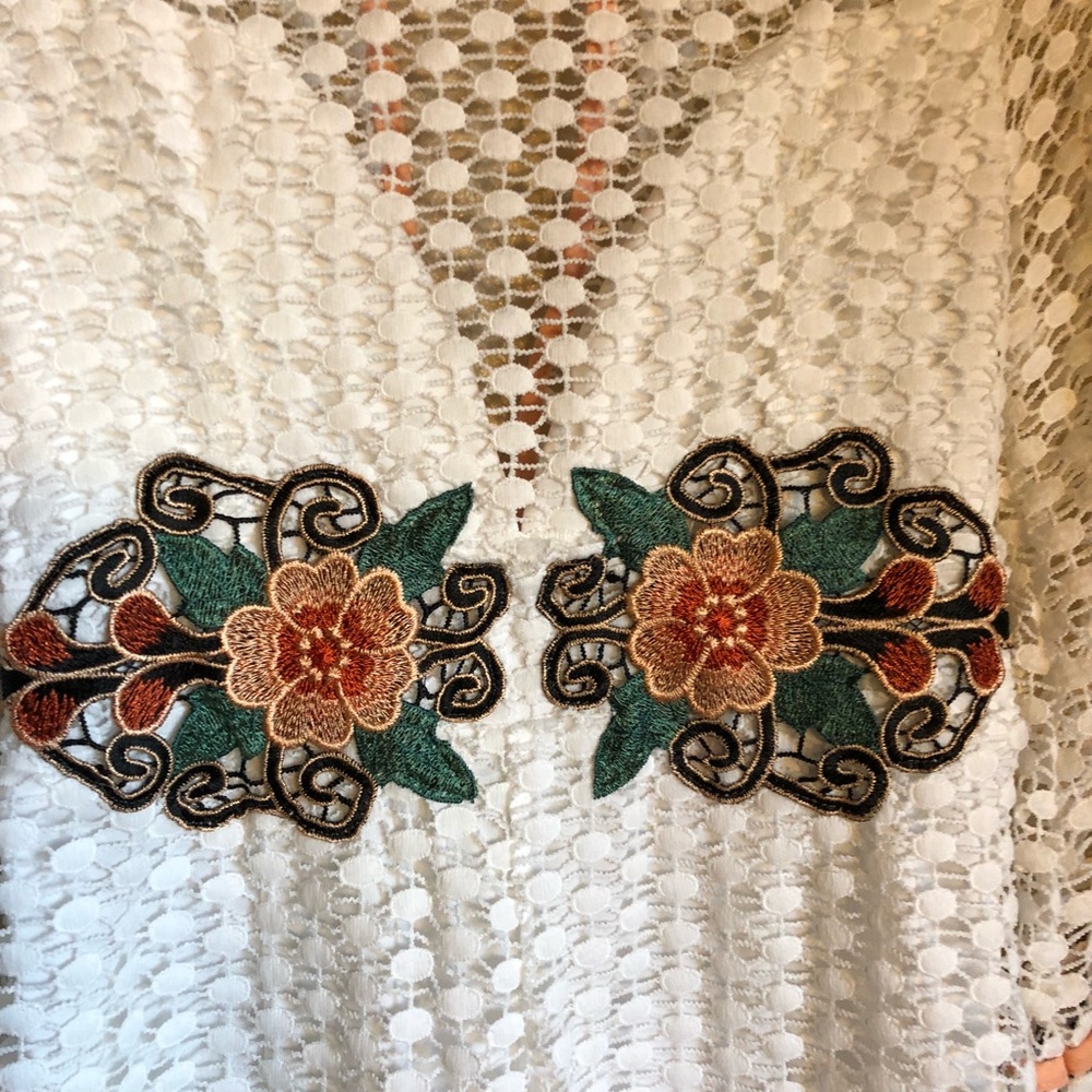 White floral romper! - Picture 4 of 7